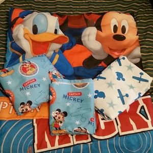 "Mickey Mouse" Toddler Sheet Set